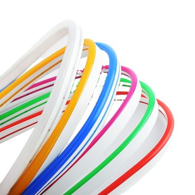 Tira flexível colorida do diodo emissor de luz do silicone, tubo de néon impermeável do diodo emissor de luz para o quadro de avisos